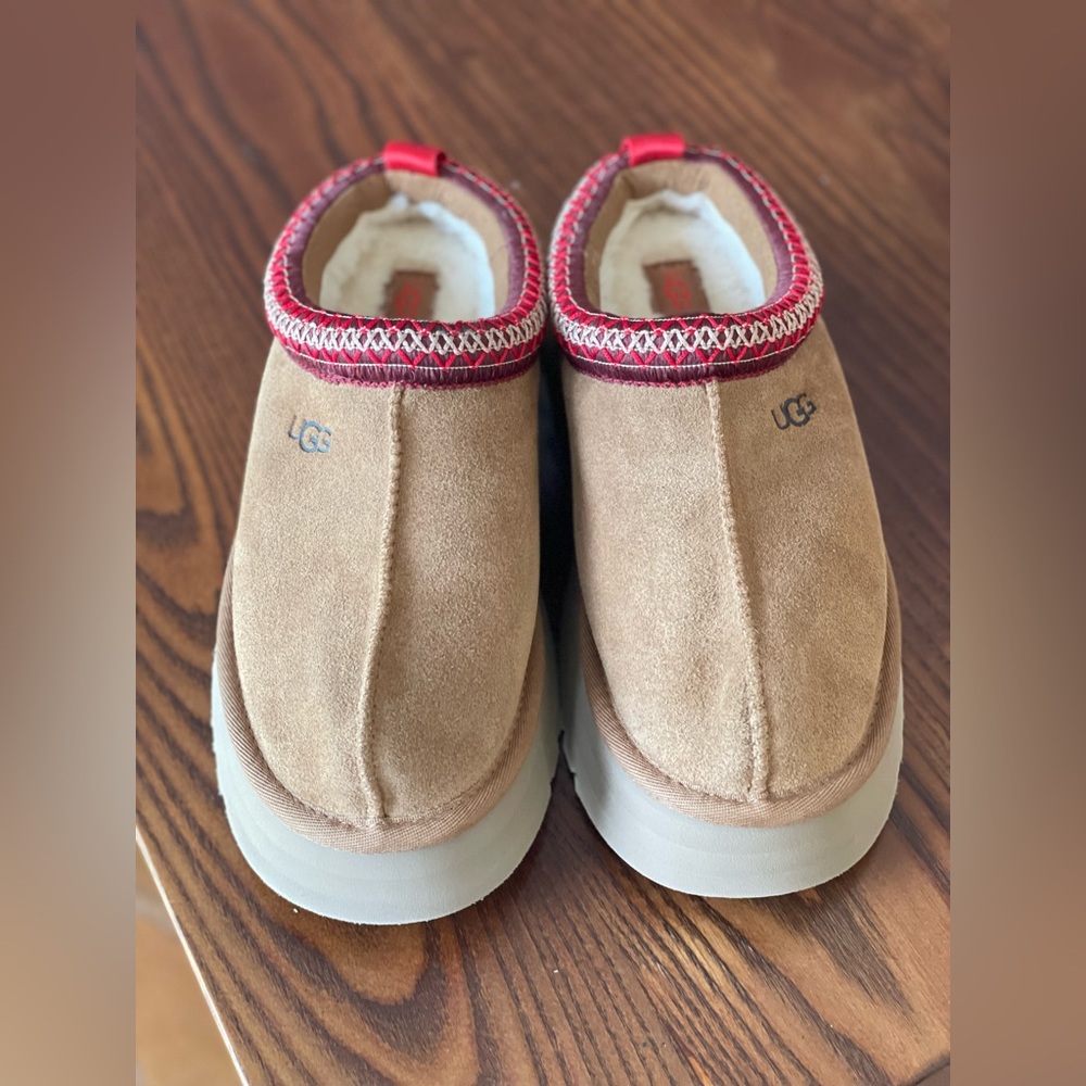 UGG tazz platform slipper chestnut 8